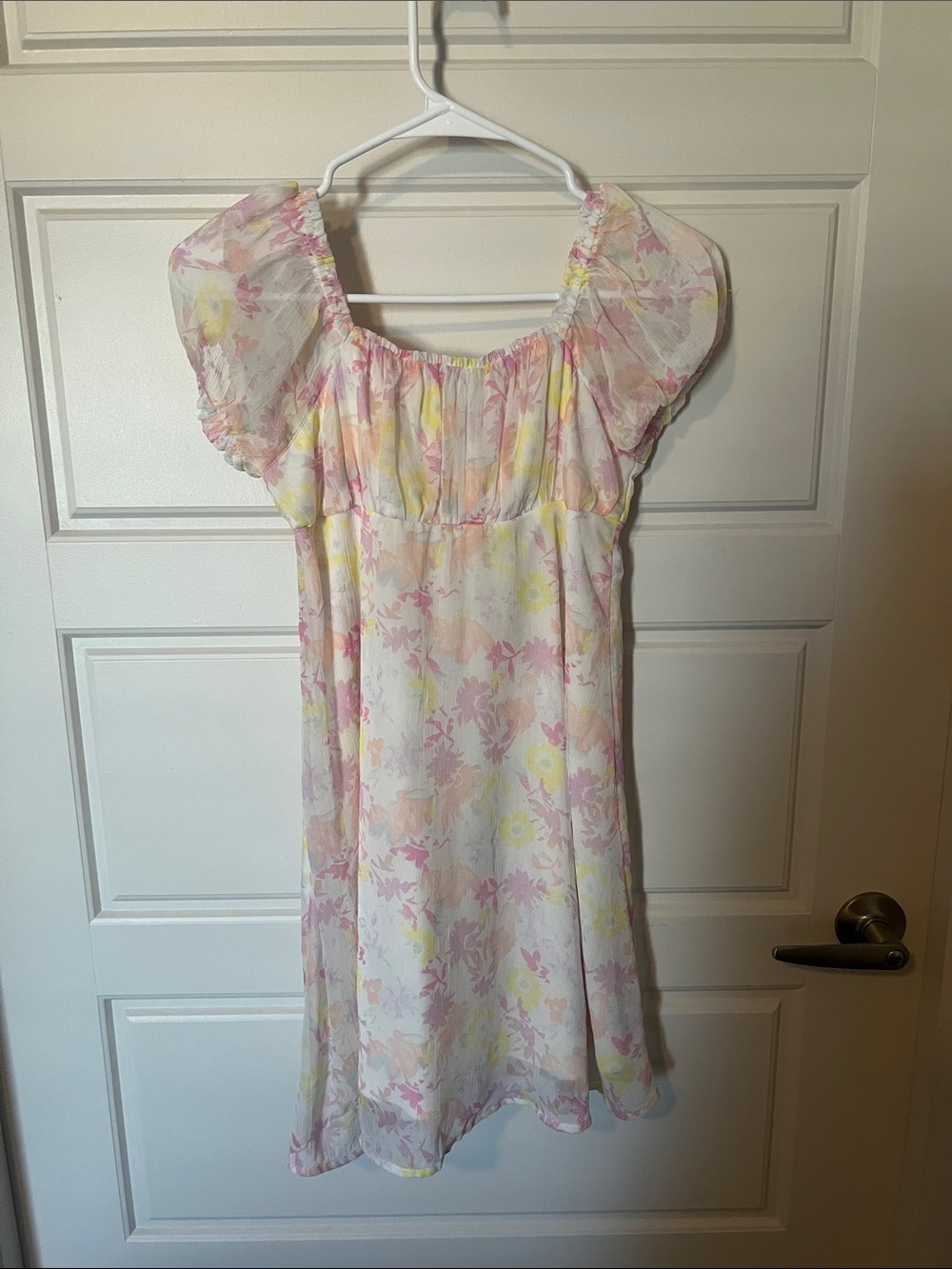 SO Girls Floral Puff-Sleeve Dress in Pink & Yellow